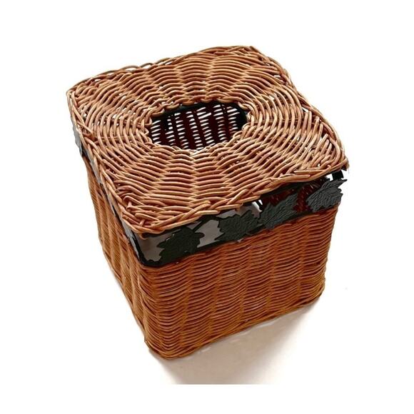 Tissue Box Cover - Picture 1 of 7